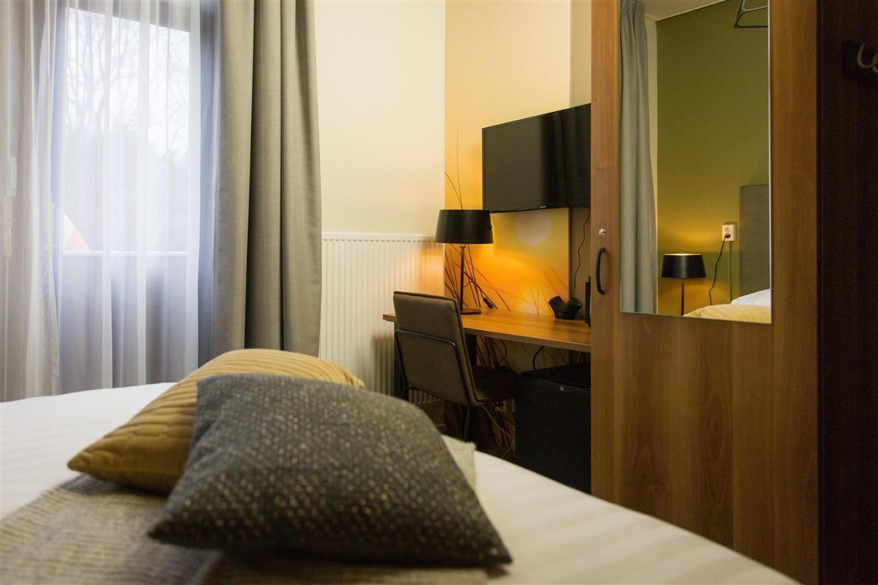 Bed & Breakfast Van Marion โอสท์วอร์เนอ ภายนอก รูปภาพ